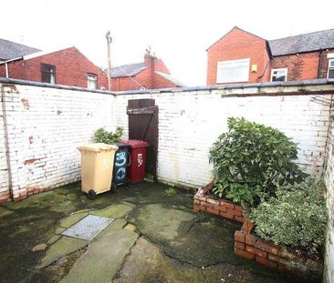 Charles Street, Farnworth, BL4 - Photo 5