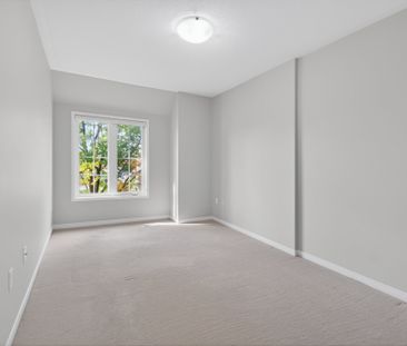 For Lease - 2537 Postmaster Drive, Oakville, Ontario - Photo 3