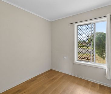 Versatile Family Living in a Prime Location! - Photo 3