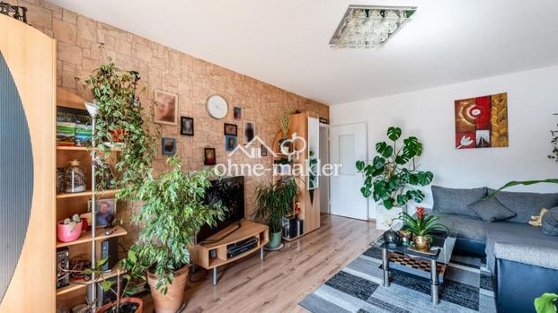 Charmante 4-Zimmer-Wohnung mit Balkon ins Grüne – ideal für Paare, Familien oder Homeoffice! - Photo 1