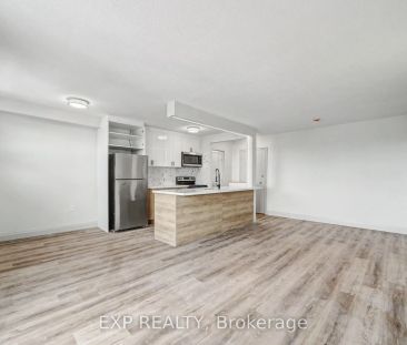 41 Sutherland Street W #419 - Photo 2