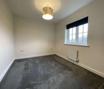 Yr Helyg, Colwyn Bay, Conwy, LL29 - Photo 2