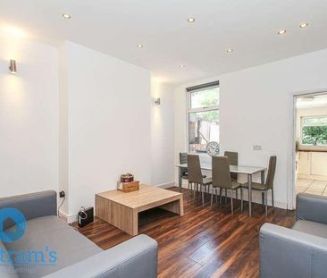 Albert Road, Lenton, NG7 - Photo 1