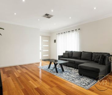 Stylish & Spacious Living in the Heart of Niddrie - Photo 1