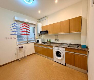 Apartamento de alquiler en Calle Paseo, Centro - Photo 4