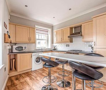 London Place, London Road, Cirencester, GL7 - Photo 4