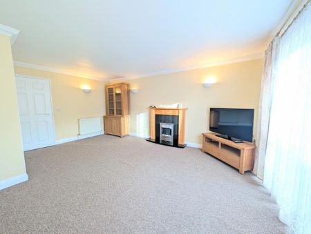 4 bedroom terraced house to rent - Photo 4