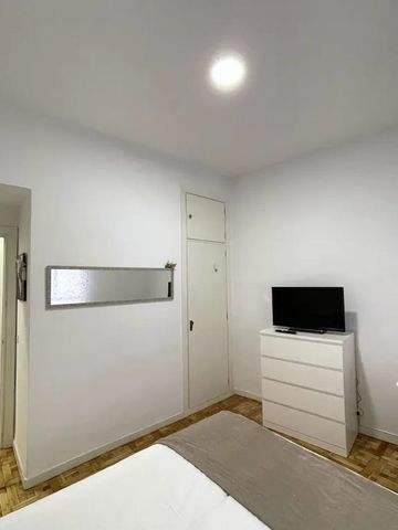 Calle de Bravo Murillo, Madrid, Community of Madrid 28020 - Photo 3