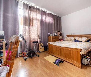 5 bedroom terraced house to rent - Photo 2