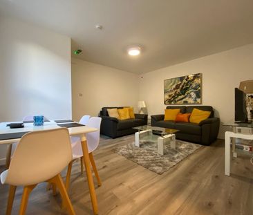 Bedsit, Litherland Road, L20 - Photo 1