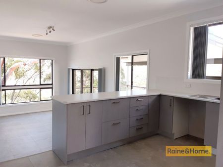 Uniquely Stunning Home - Photo 3