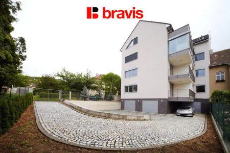Pronájem mezonetového bytu 3+kk, Brno - Židenice, Hrozňatova ulice, zimní zahrada, sklep, parkování - Фото 3