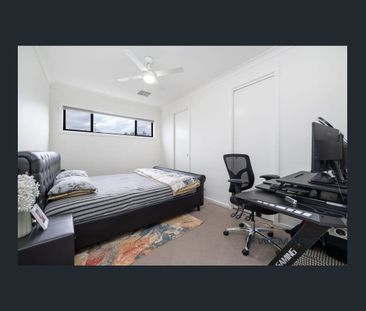 Modern Comfort in the Heart of Mawson Lakes - Photo 4