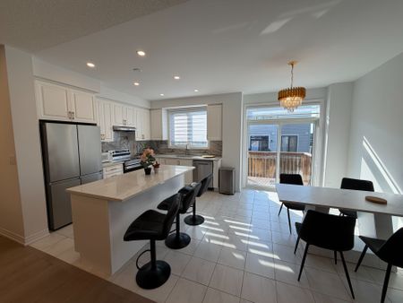 For Lease - 87 Milady Crescent, Barrie, Ontario - Photo 3