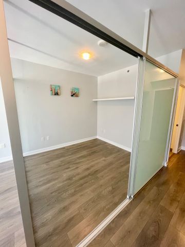 For Lease - 426 University Avenue Unit# 1209, Toronto, Ontario - Photo 4