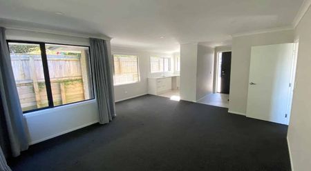 Near New Three-bedroom Home - Photo 3