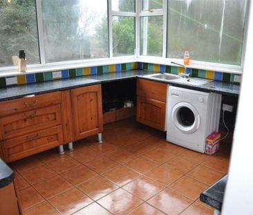 5 bed-roomed detached student house - Photo 5