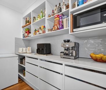 62 Sizer Street – A Newly Renovated, Family-Ready Haven - Photo 6