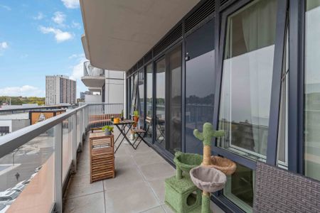 For Lease - 220 Missinnihe Way Unit# 501, Mississauga, Ontario - Photo 4