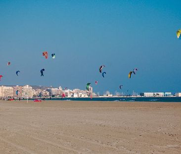 Apartamento de alquiler en Calle Burgos, Centro - Photo 2