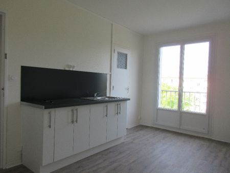 Location Appartement 1 pièce 18m² RENNES 35700 - Photo 4