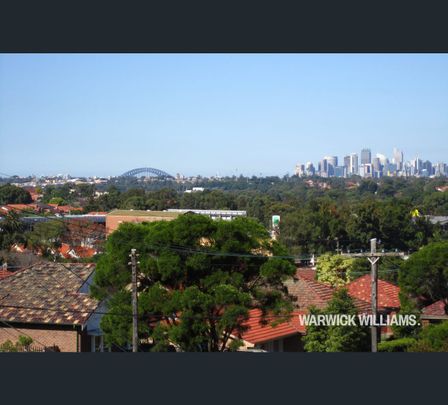 2/120 Bland Street, Ashfield, NSW 2131 - Photo 1