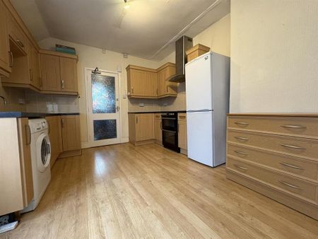 2 bedroom duplex to rent - Photo 4