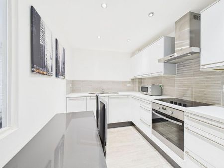 1 bedroom penthouse to rent - Photo 5