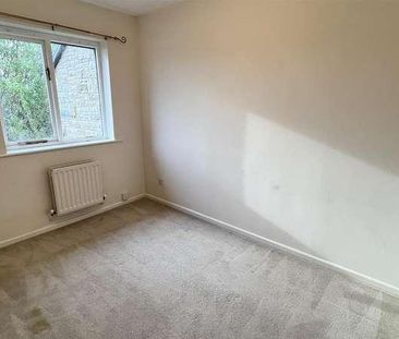 Stoneleigh Court, Shelley, Huddersfield, HD8 - Photo 2