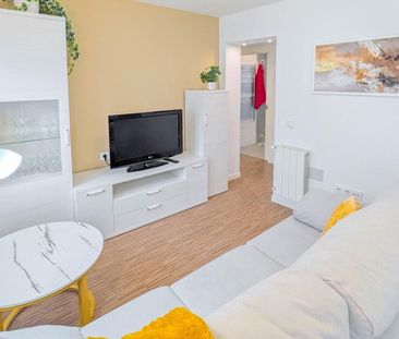 Piso de alquiler en Alisal - San Román - Photo 1