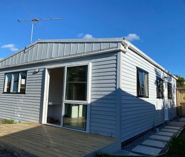 Newly Renovated 2-Bedroom Home in Henderson - Photo 6