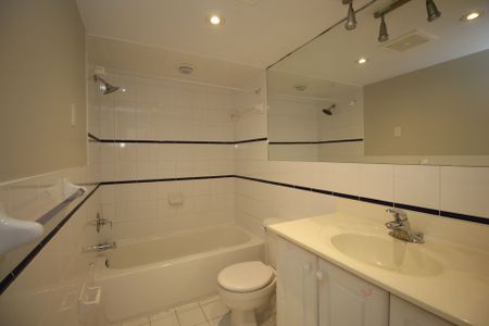 For Lease - 17 Bales Avenue, Toronto, Ontario - Photo 2