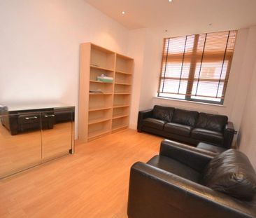 2 bedroom house share to rent - Photo 1