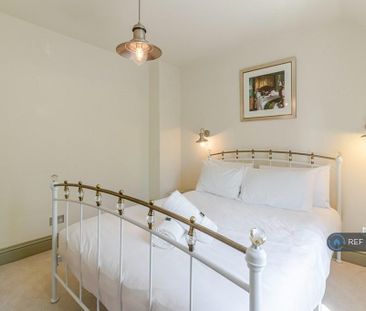 3 bedroom detached house to rent - Photo 4