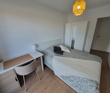 Location Appartement 3 pièces 53m² - Photo 3