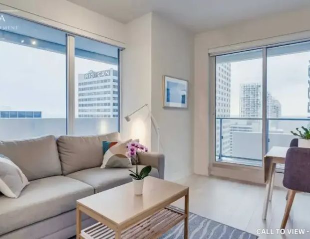 1609-2221 Yonge St, Toronto, Ontario M4S 0B8 | 2221 Yonge Street, Toronto - Photo 1