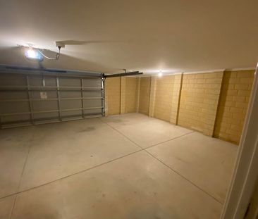 53 Cochrane Loop, Aveley, WA 6069 - Photo 5