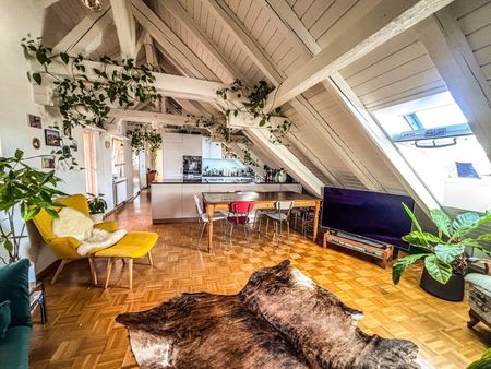 3½ ZIMMER-ATTIKAWOHNUNG IN ZÜRICH - KREIS 3 WIEDIKON, MÖBLIERT, TEMPOR - Photo 2