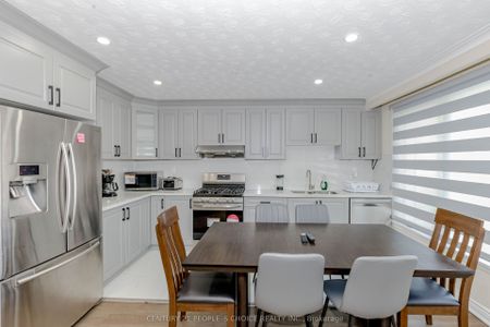 For Lease - 215 Jeffcoat Drive, Toronto, Ontario - Photo 2