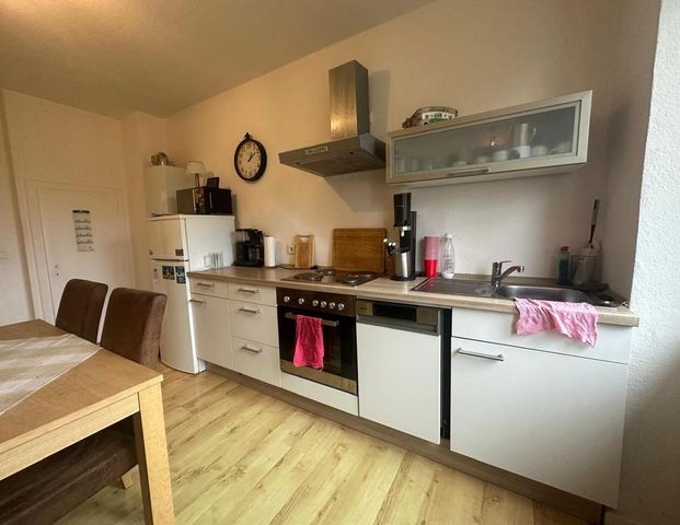 2 Zimmerwohnung in gepflegtem Wohnhaus am Platz der Republik - Photo 1