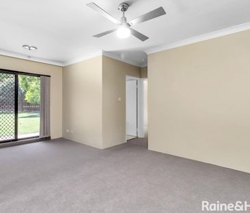 Neat & Tidy Ground floor Unit - Photo 5