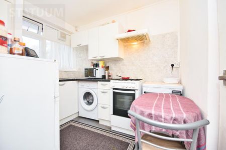 Studio to rent - Photo 3