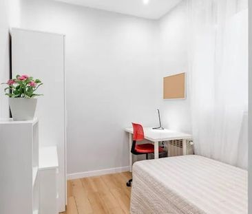 Calle de Andrés Mellado, Madrid, Community of Madrid 28015 - Photo 1