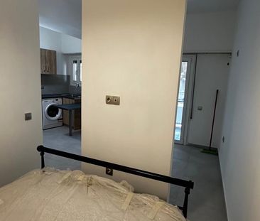 Studio/Γκαρσονιέρα, προς ενοικίαση - 30 τ.μ. - Photo 1