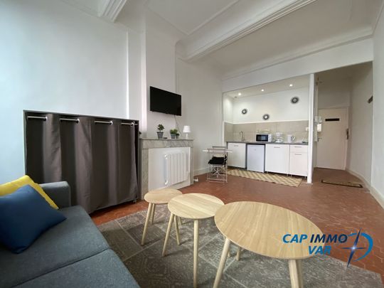 Location Appartement 1 pièce 26m² LE BEAUSSET 83330 - Photo 1