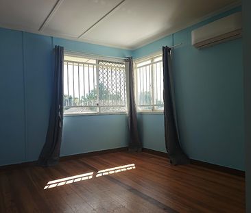 ** OPEN HOME CANCELLED ** - Photo 2