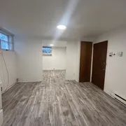 1 room apartment of 55m² in Montreal - Photo 2