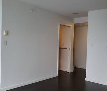 FOR RENT - DOWNTOWN - STUDIO - Photo 1