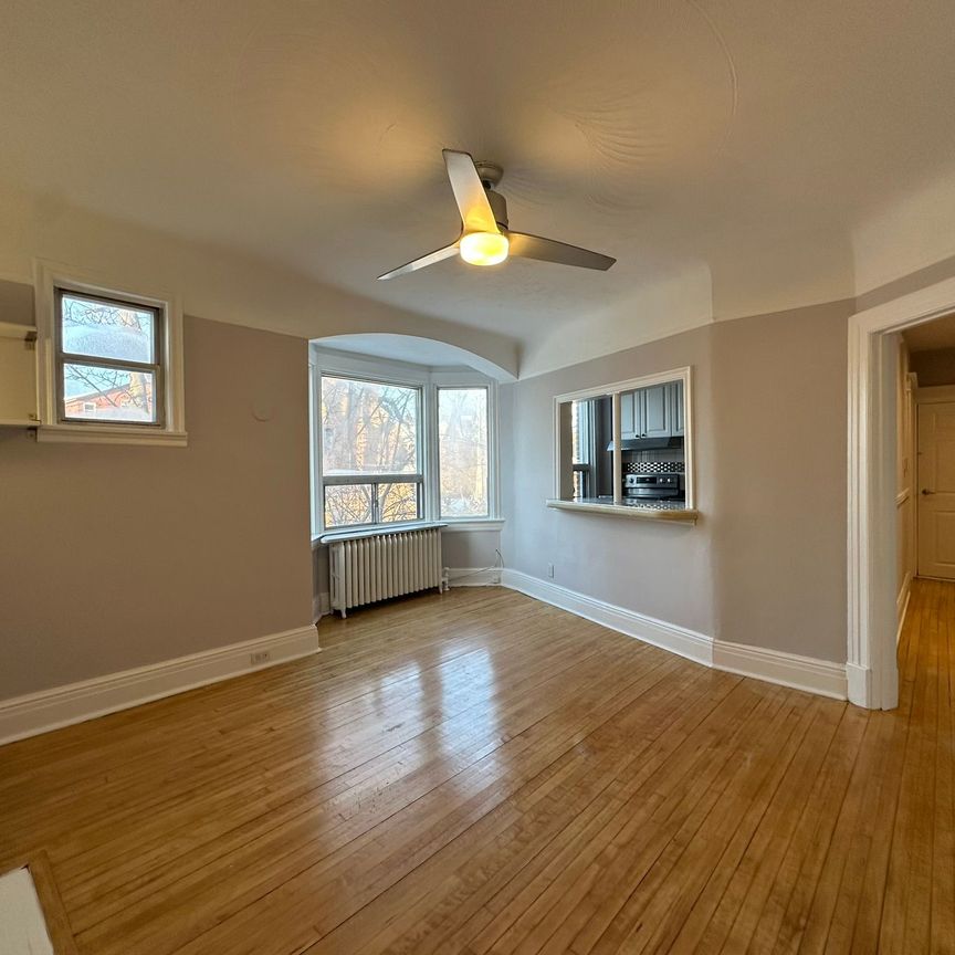 For Lease - 63A Garden Avenue Unit# 2, Toronto, Ontario - Photo 1