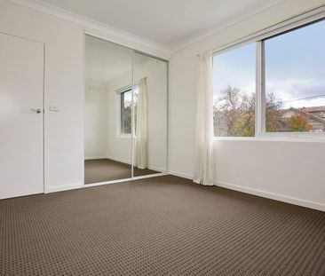 4/30 Shaftsbury Street, Coburg VIC 3058 - Photo 5